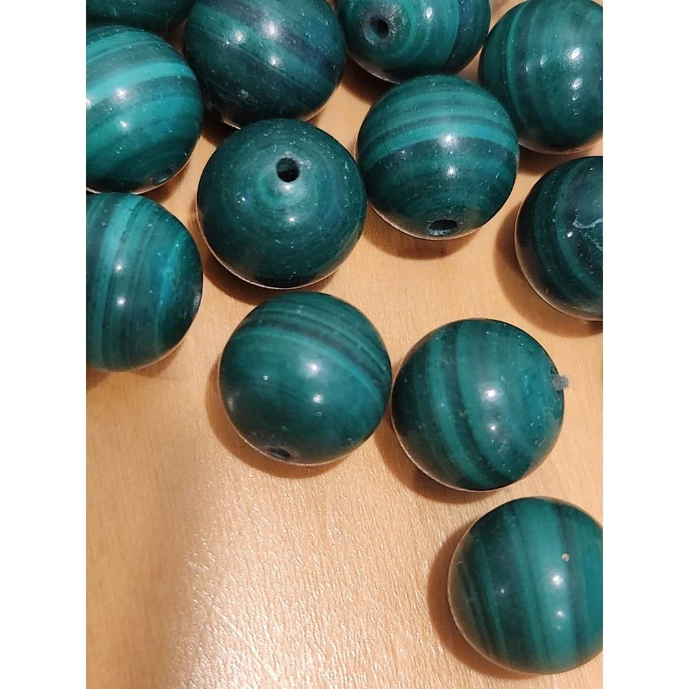 Natural Malachite 10mm 0.39